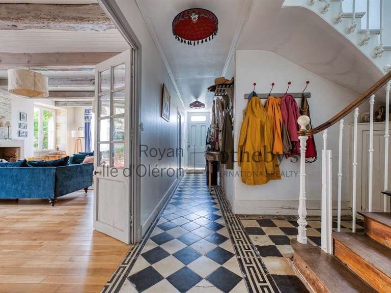 House Saint-Denis-d'Oléron - 9 bedrooms - 450m²