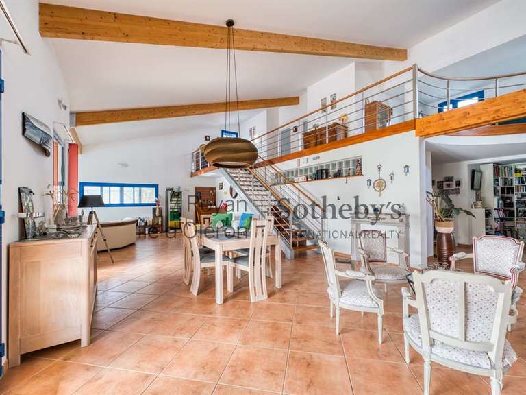 Maison Saint-Denis-d'Oléron - 5 chambres - 360m²