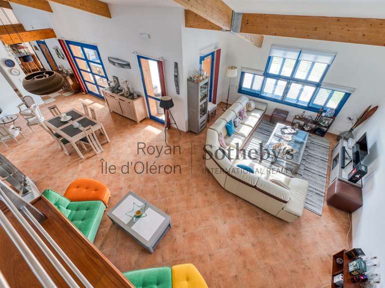 Maison Saint-Denis-d'Oléron - 5 chambres - 360m²