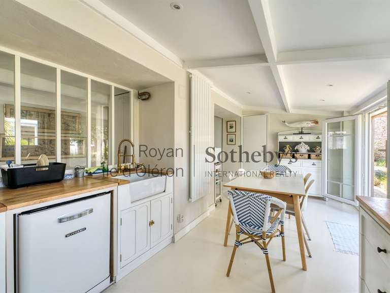 Maison Saint-Denis-d'Oléron - 4 chambres - 134m²
