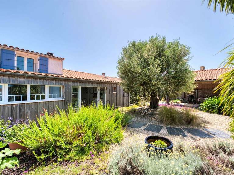 Maison Saint-Denis-d'Oléron - 4 chambres - 134m²