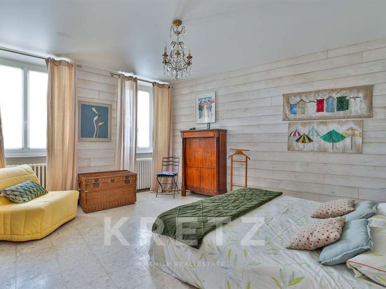 Maison Saint-Denis-d'Oléron - 5 chambres - 270m²