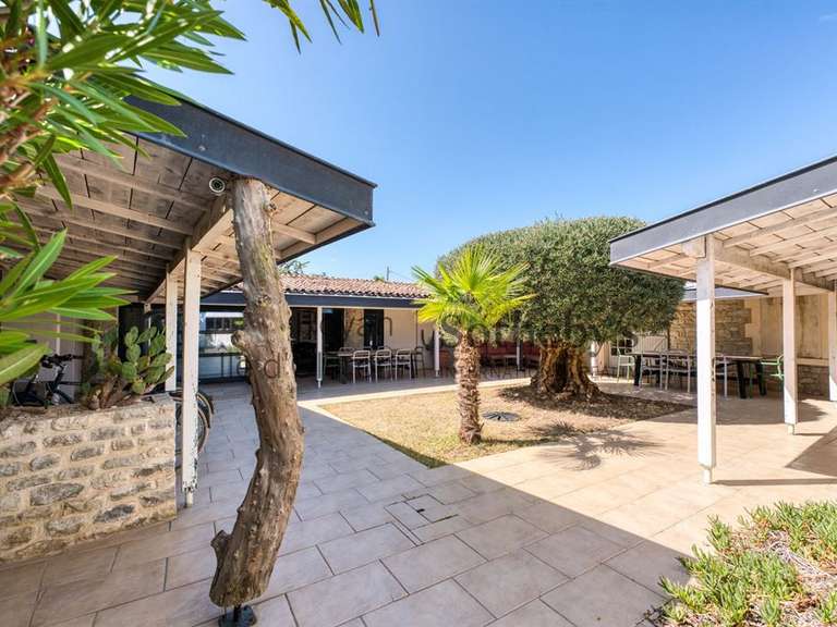 Maison Saint-Denis-d'Oléron - 5 chambres - 152m²
