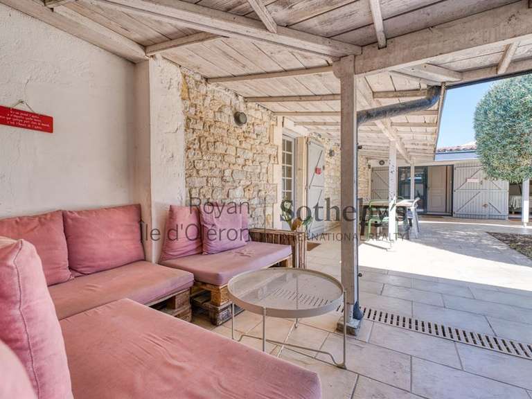 Maison Saint-Denis-d'Oléron - 5 chambres - 152m²