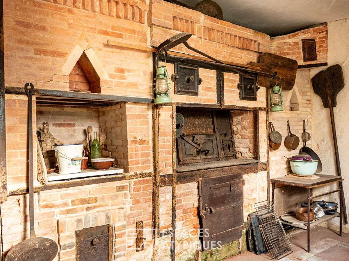 House Saint-Denis-d'Orques