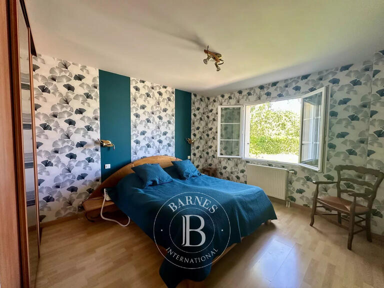 Maison Saint-Denis-en-Val - 5 chambres - 168m²