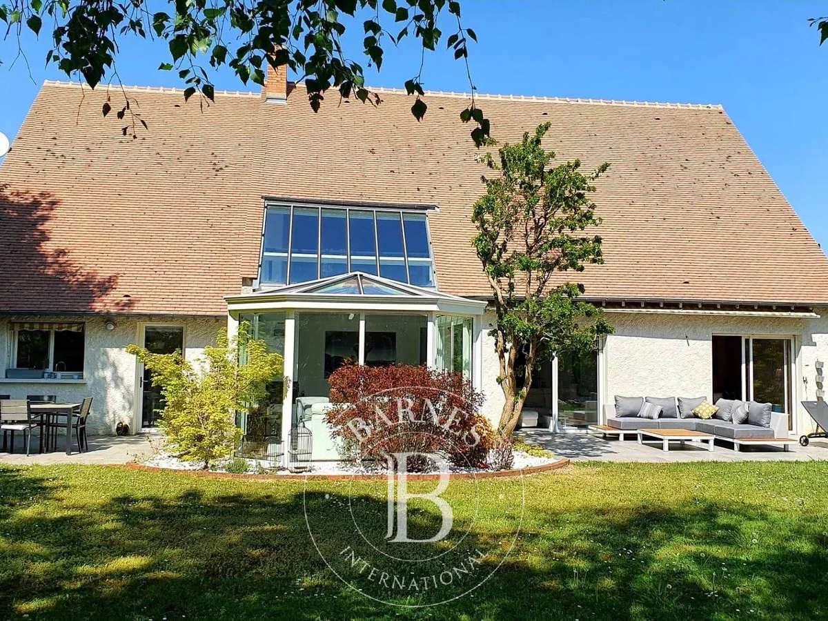 Villa Saint-Denis-en-Val