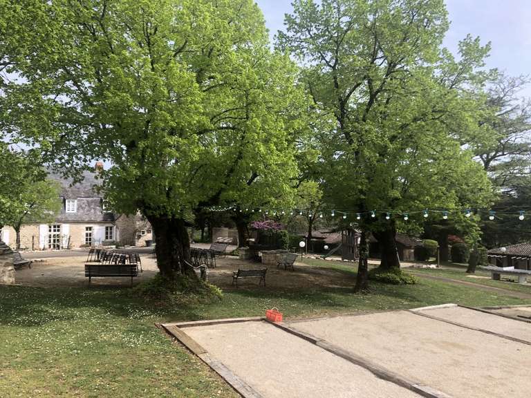 Maison Saint-Denis-lès-Martel - 40 chambres - 405m²