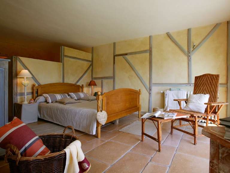 Maison Saint-Denis-lès-Martel - 40 chambres - 405m²