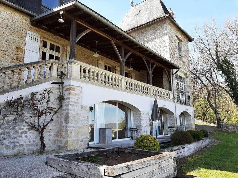 Maison Saint-Denis-lès-Martel - 40 chambres - 1300m²