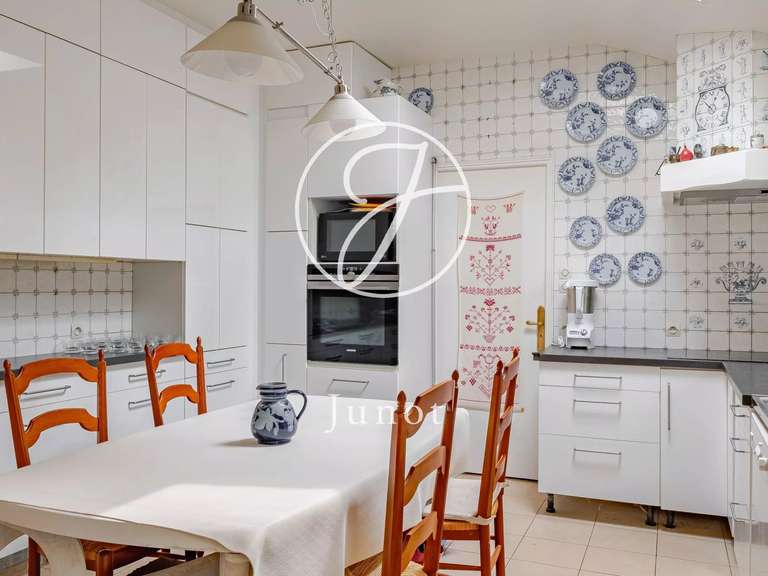 Maison Saint-Denis-sur-Loire - 400m²