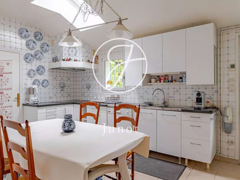 Maison Saint-Denis-sur-Loire - 400m²