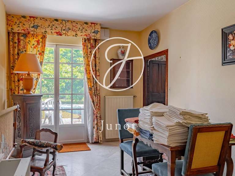 Maison Saint-Denis-sur-Loire - 400m²