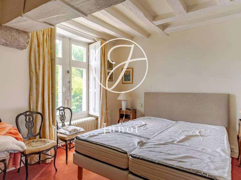 Maison Saint-Denis-sur-Loire - 400m²