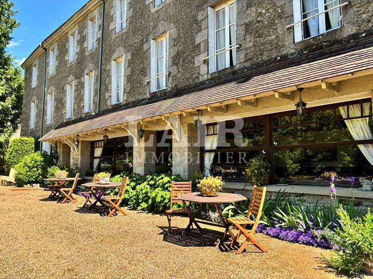 Propriété Saint-Denis-sur-Sarthon - 20 chambres