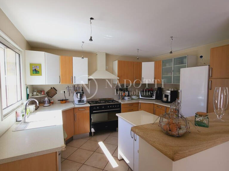 Maison Saint-Didier - 4 chambres - 178m²
