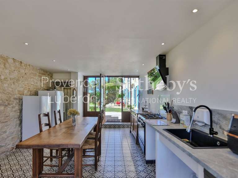 Maison Saint-Didier - 9 chambres - 490m²