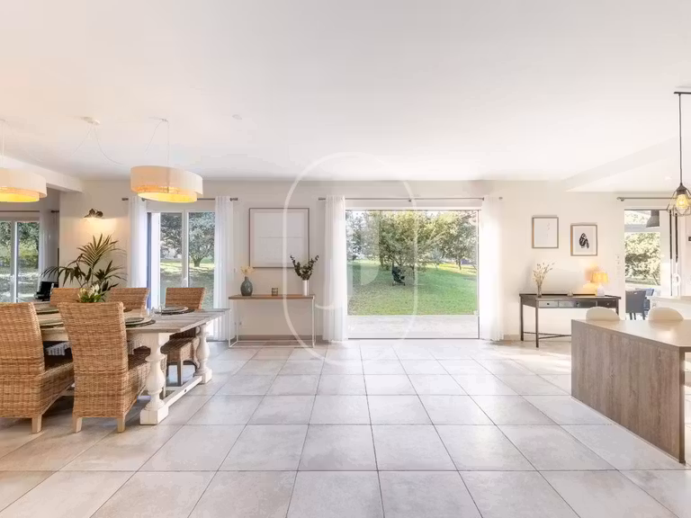 Villa Saint-Didier - 5 chambres - 205m²