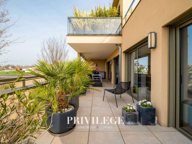 Appartement Saint-Didier-au-Mont-d'Or - 2 chambres - 95m²