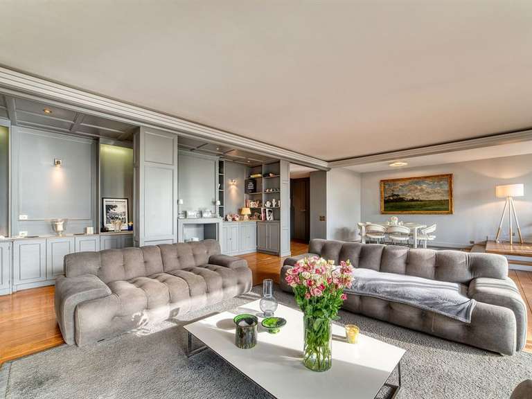 Appartement Saint-Didier-au-Mont-d'Or - 4 chambres - 202m²