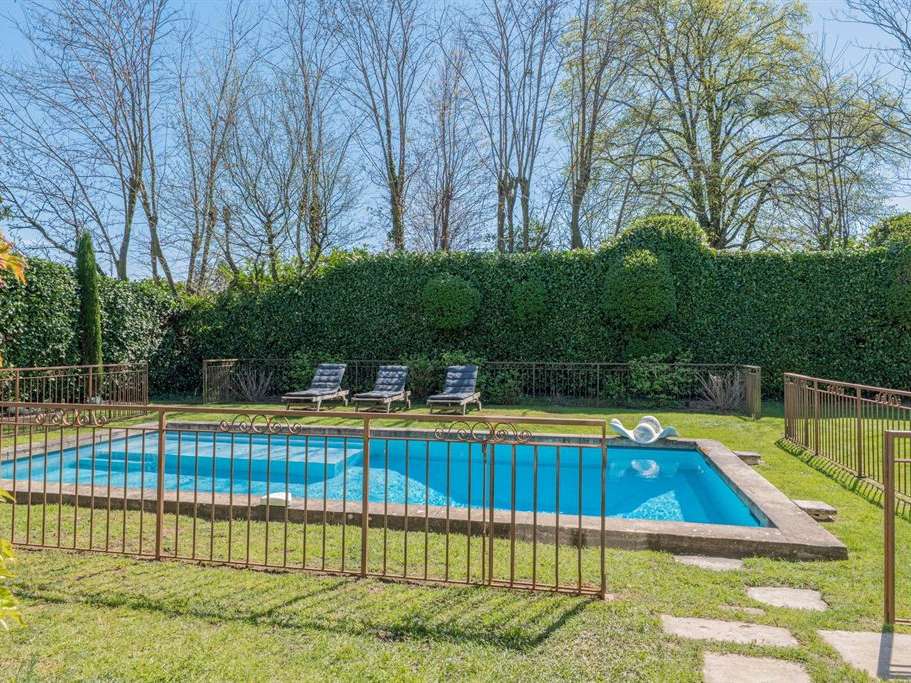 House Saint-Didier-au-Mont-d'Or