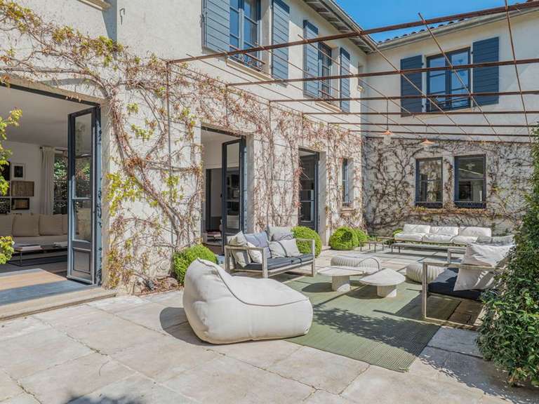 Maison Saint-Didier-au-Mont-d'Or - 6 chambres - 340m²