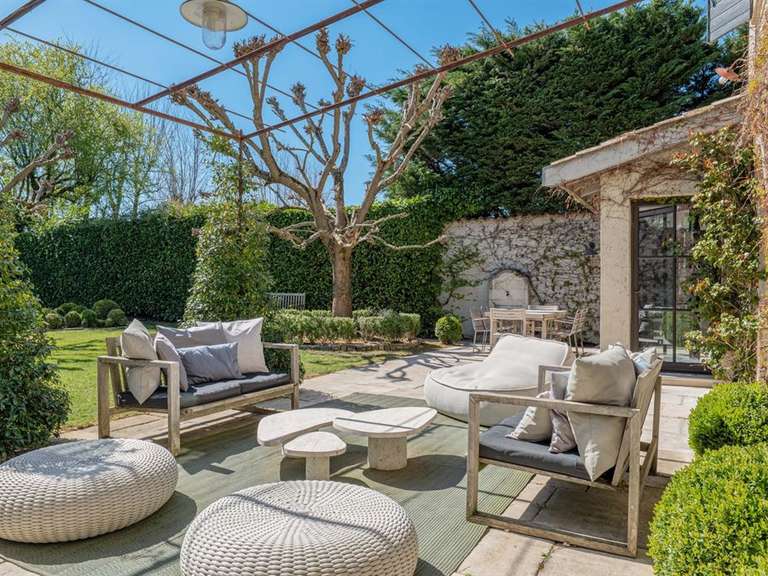 Maison Saint-Didier-au-Mont-d'Or - 6 chambres - 340m²