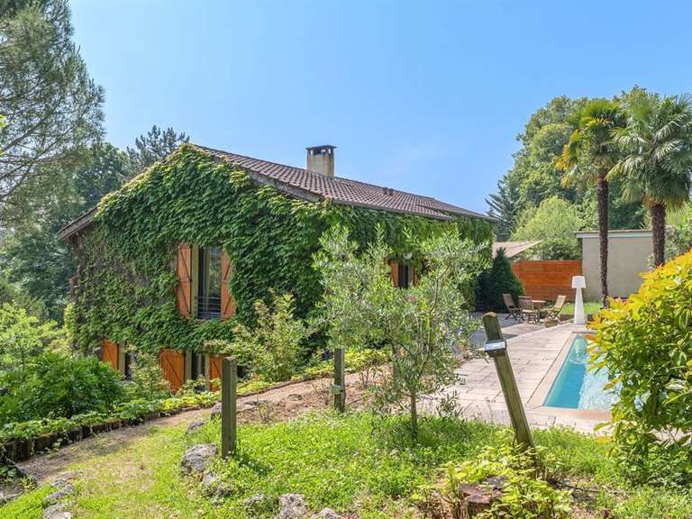 Maison Saint-Didier-au-Mont-d'Or - 5 chambres - 221m²