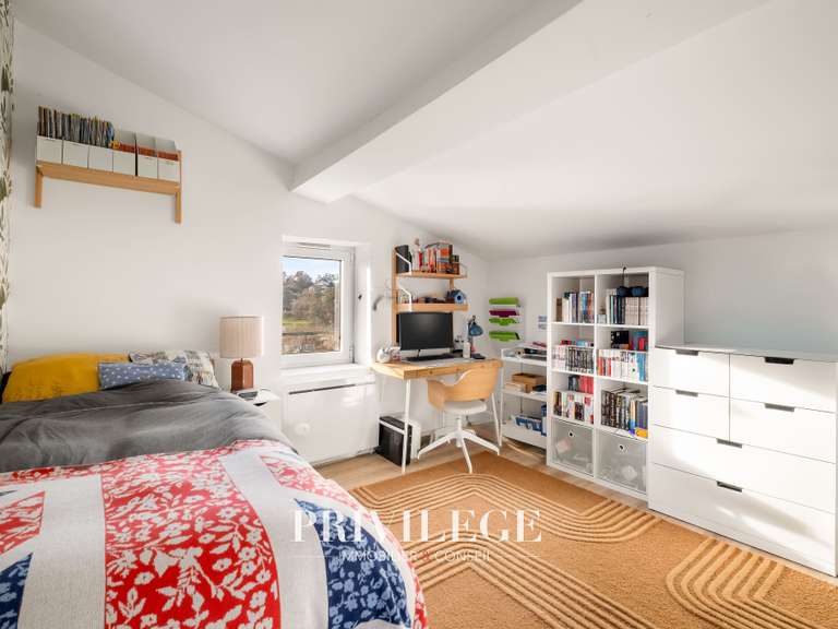 Maison Saint-Didier-au-Mont-d'Or - 5 chambres - 131m²