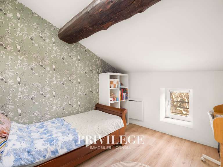 Maison Saint-Didier-au-Mont-d'Or - 5 chambres - 131m²