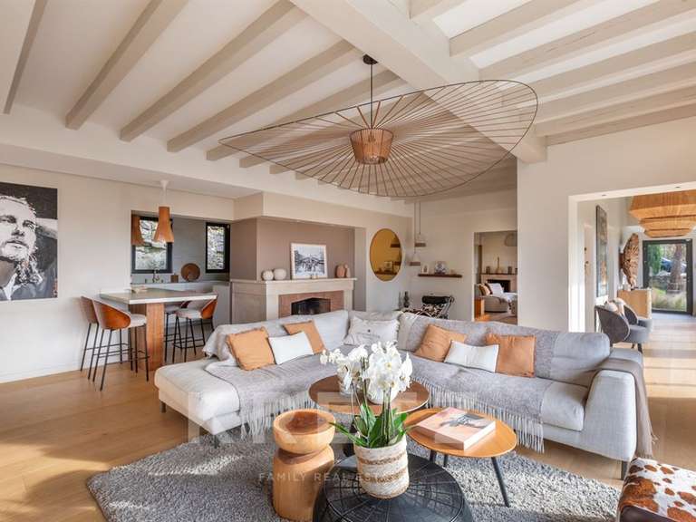 Maison Saint-Didier-au-Mont-d'Or - 5 chambres - 3940m²
