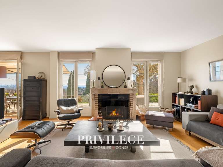 Maison Saint-Didier-au-Mont-d'Or - 5 chambres - 208m²