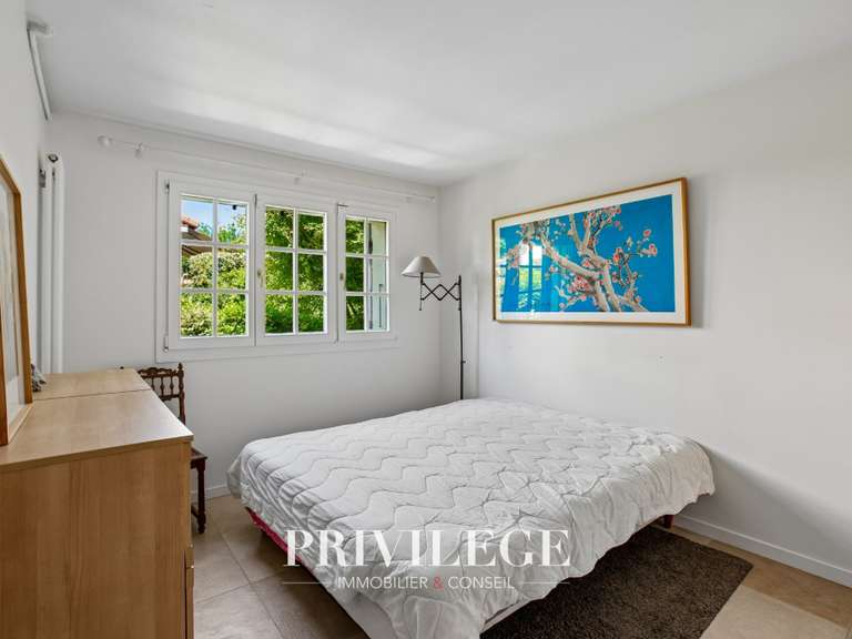 Maison Saint-Didier-au-Mont-d'Or - 4 chambres - 133m²