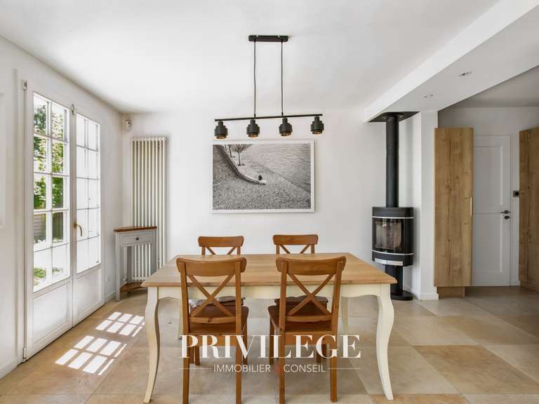 Maison Saint-Didier-au-Mont-d'Or - 4 chambres - 133m²