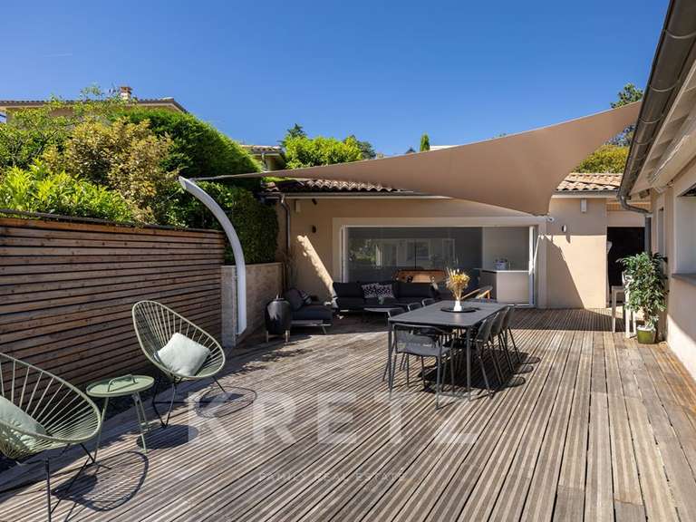 Maison Saint-Didier-au-Mont-d'Or - 5 chambres - 300m²