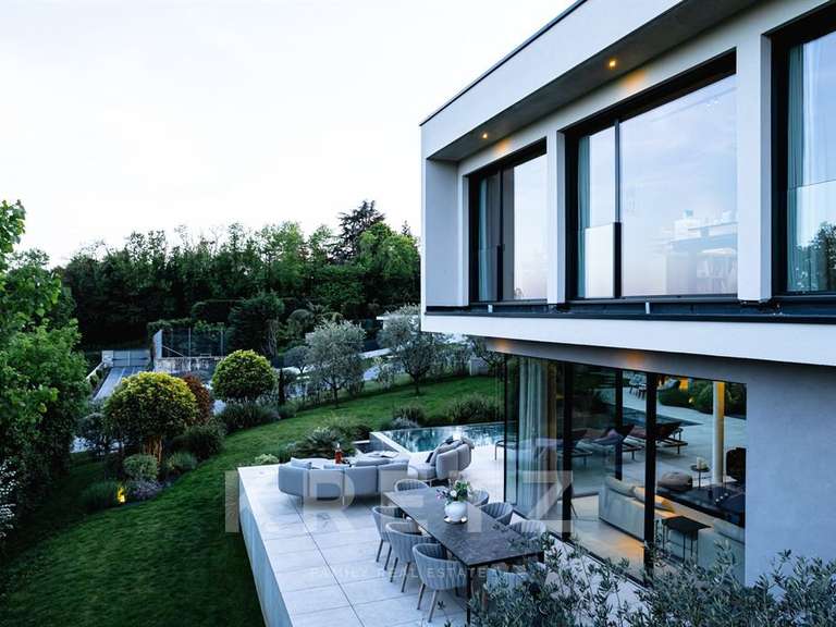 Maison Saint-Didier-au-Mont-d'Or - 5 chambres - 365m²