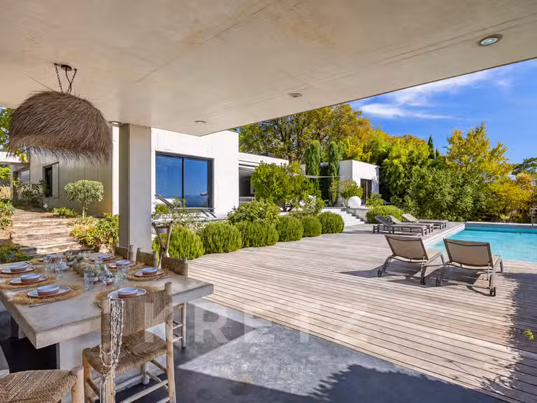 Maison Saint-Didier-au-Mont-d'Or - 5 chambres - 310m²