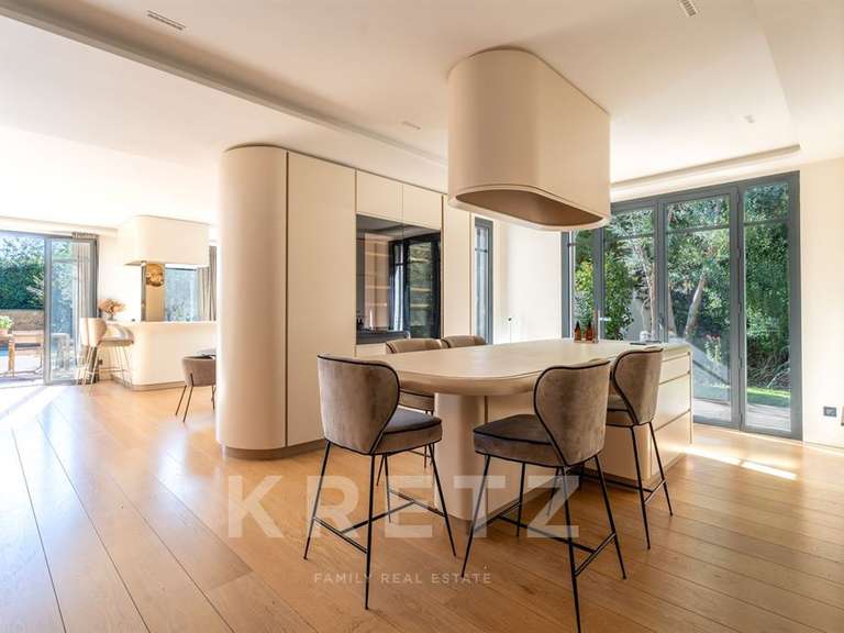 Maison Saint-Didier-au-Mont-d'Or - 5 chambres - 202m²