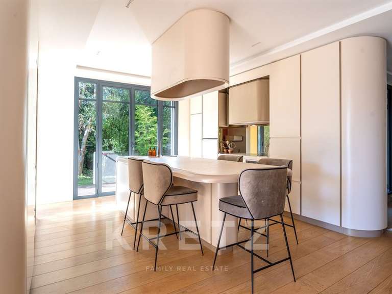 Maison Saint-Didier-au-Mont-d'Or - 5 chambres - 202m²