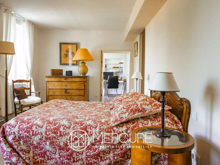 Maison Saint-Didier-d'Aussiat - 5 chambres - 537m²