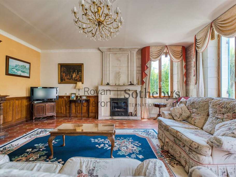 House Saint-Dizant-du-Gua