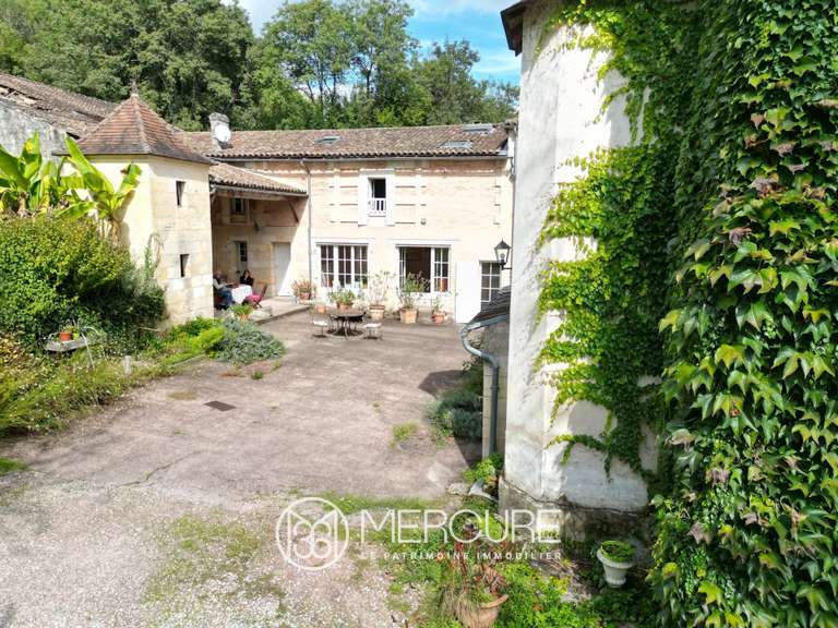 Château Saint-Émilion - 11 chambres - 700m²