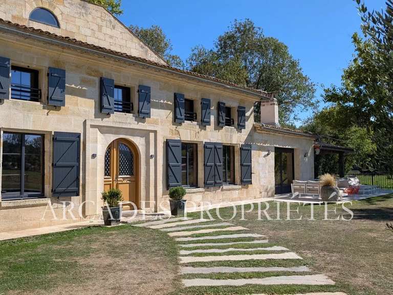 Propriété Saint-Émilion - 8 chambres - 723m²