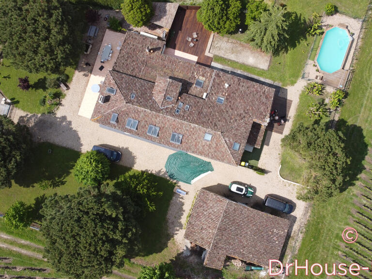 Villa Saint-Émilion - 10 bedrooms - 427m²
