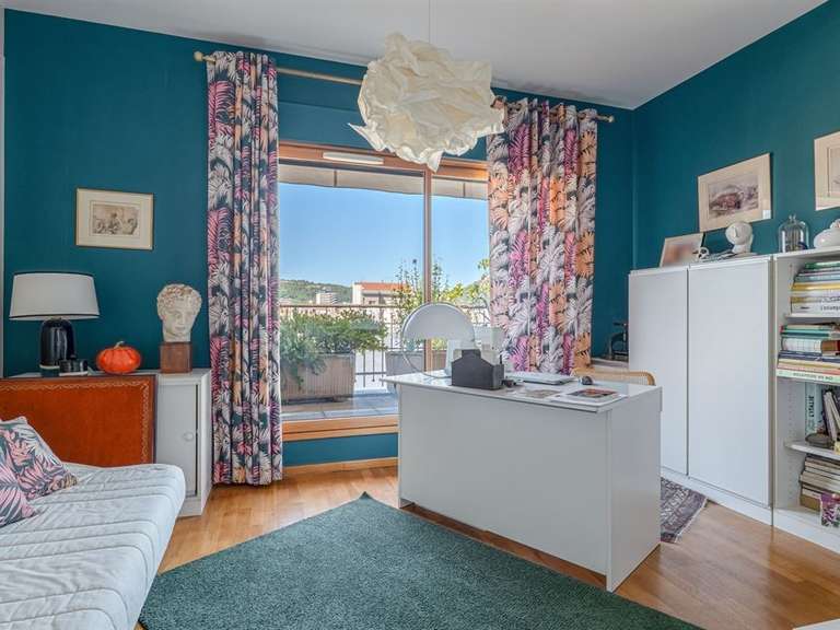 Appartement Saint-Étienne - 4 chambres - 185m²