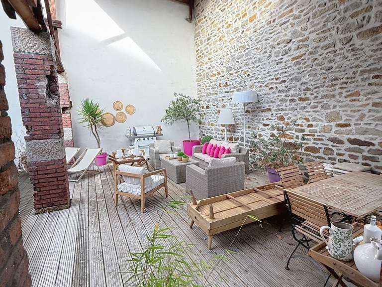 Maison Saint-Étienne - 4 chambres - 270m²