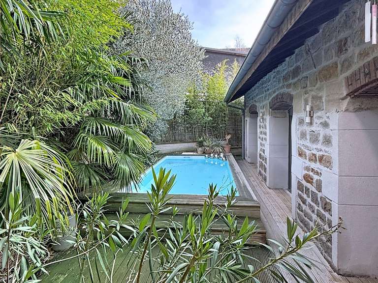 Maison Saint-Étienne - 4 chambres - 270m²