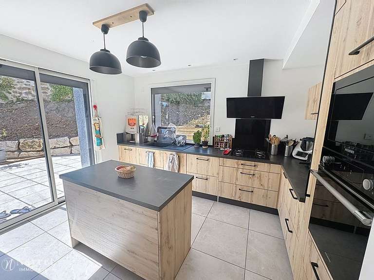 Maison Saint-Étienne - 6 chambres - 255m²