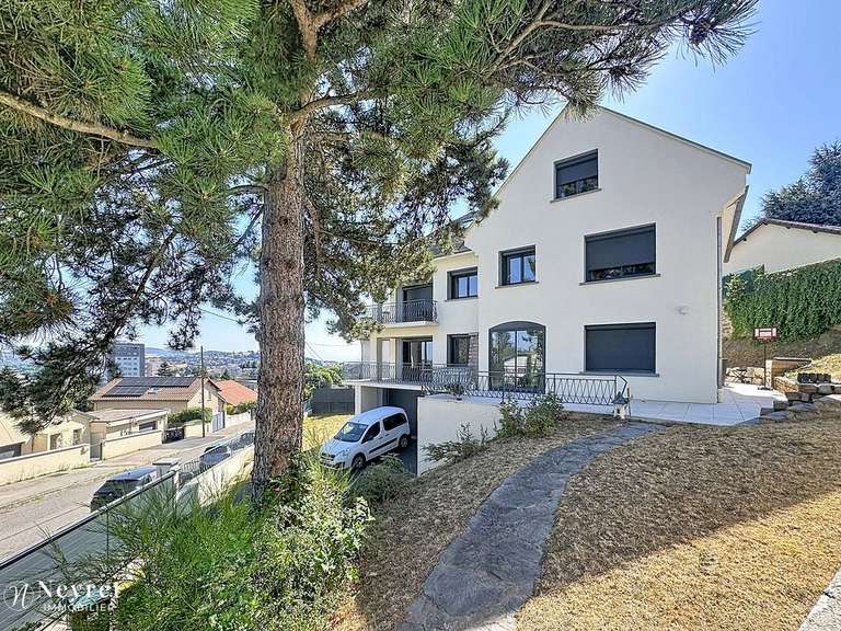 Maison Saint-Étienne - 6 chambres - 255m²