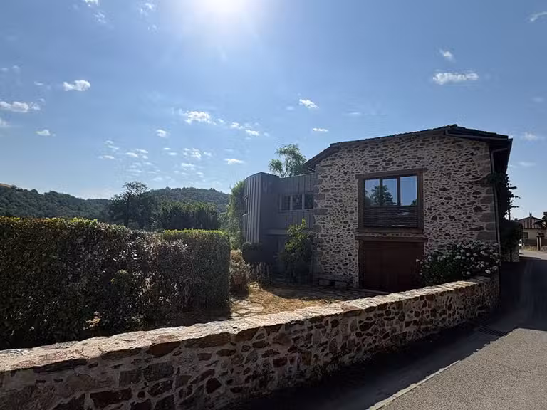 Maison Saint-Étienne-de-Maurs - 4 chambres - 243m²